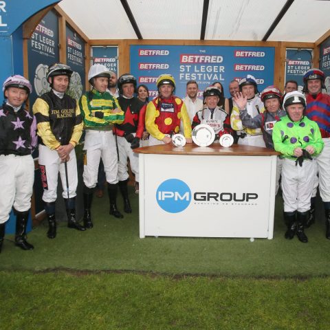 004D-003 Gary Bardwell 004 Shazani IMG_4717